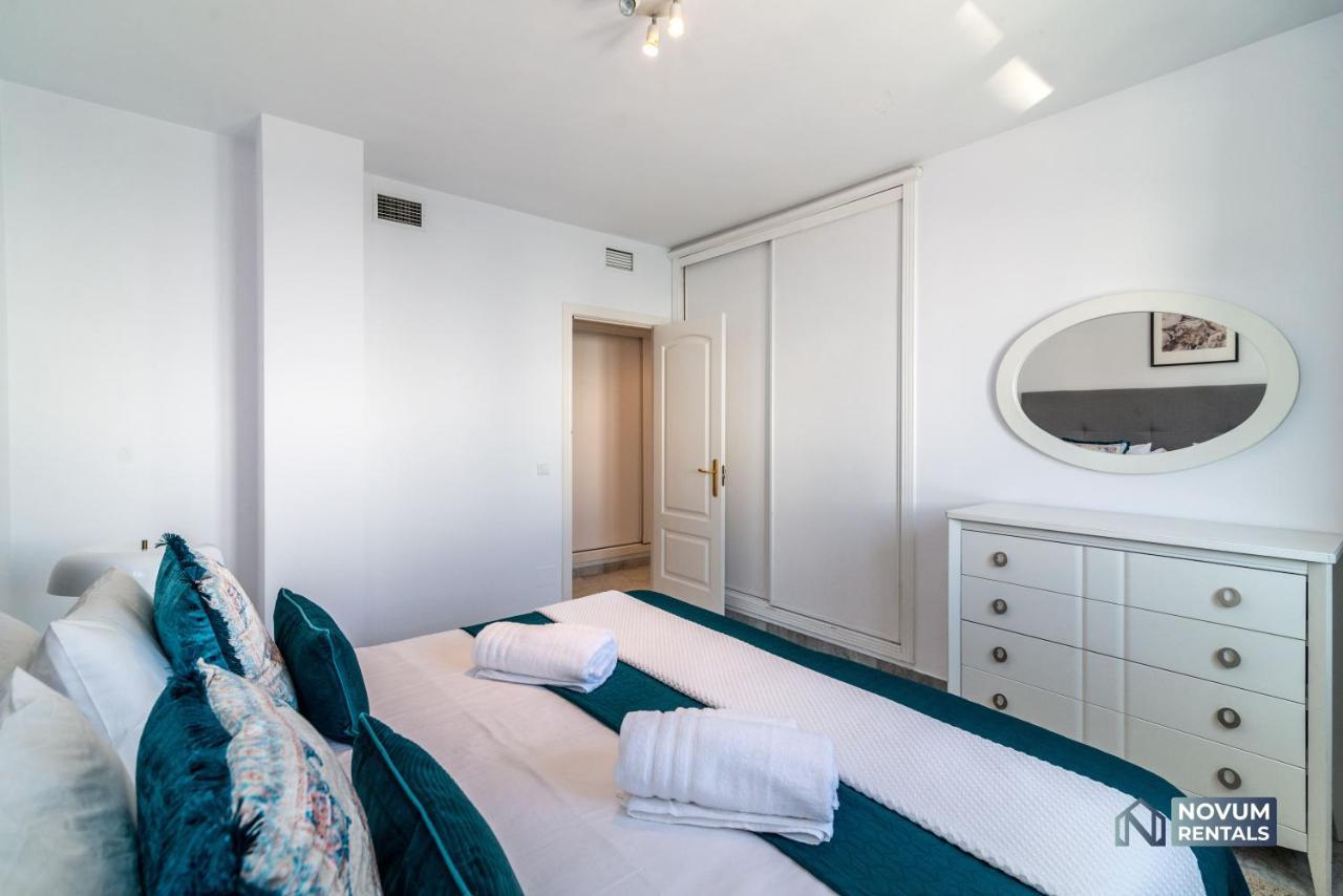 Puerto Banús Finest 2-BDRM apt - 50 metres to Beach Marbella Exterior foto